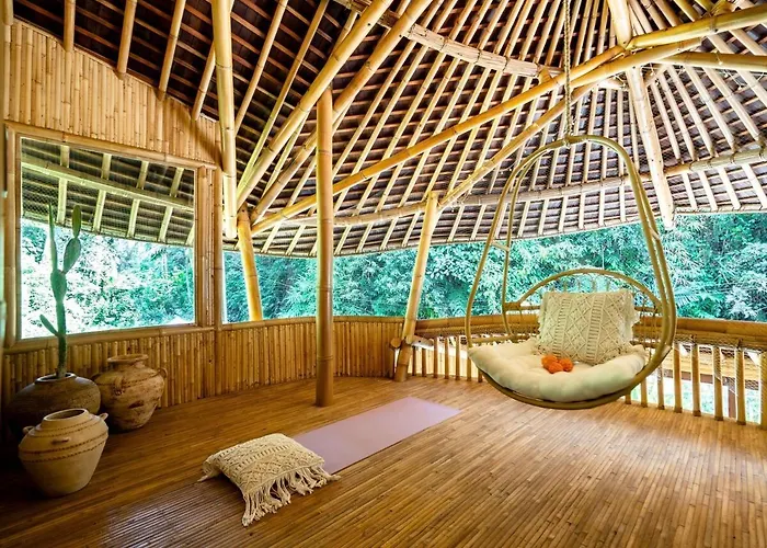 Bambu Cinta - Luxury Eco Bamboo & Lemuria - Luxury Jungle Retreat Villa *