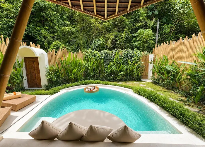 Bamboo Cinta - Luxury Bamboo Eco Villa